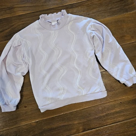 OPEN EDIT GIRL'S LILAC & WHITE SWIRLS LONG SLEEVED ORGANIC COTTON TOP SIZE 5 - Picture 1 of 8